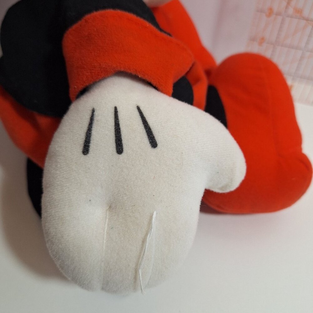 Pirate Minnie Mouse 14 Inch Sega Disney Plush Prize Redemption With Tags - Picture 4 of 16